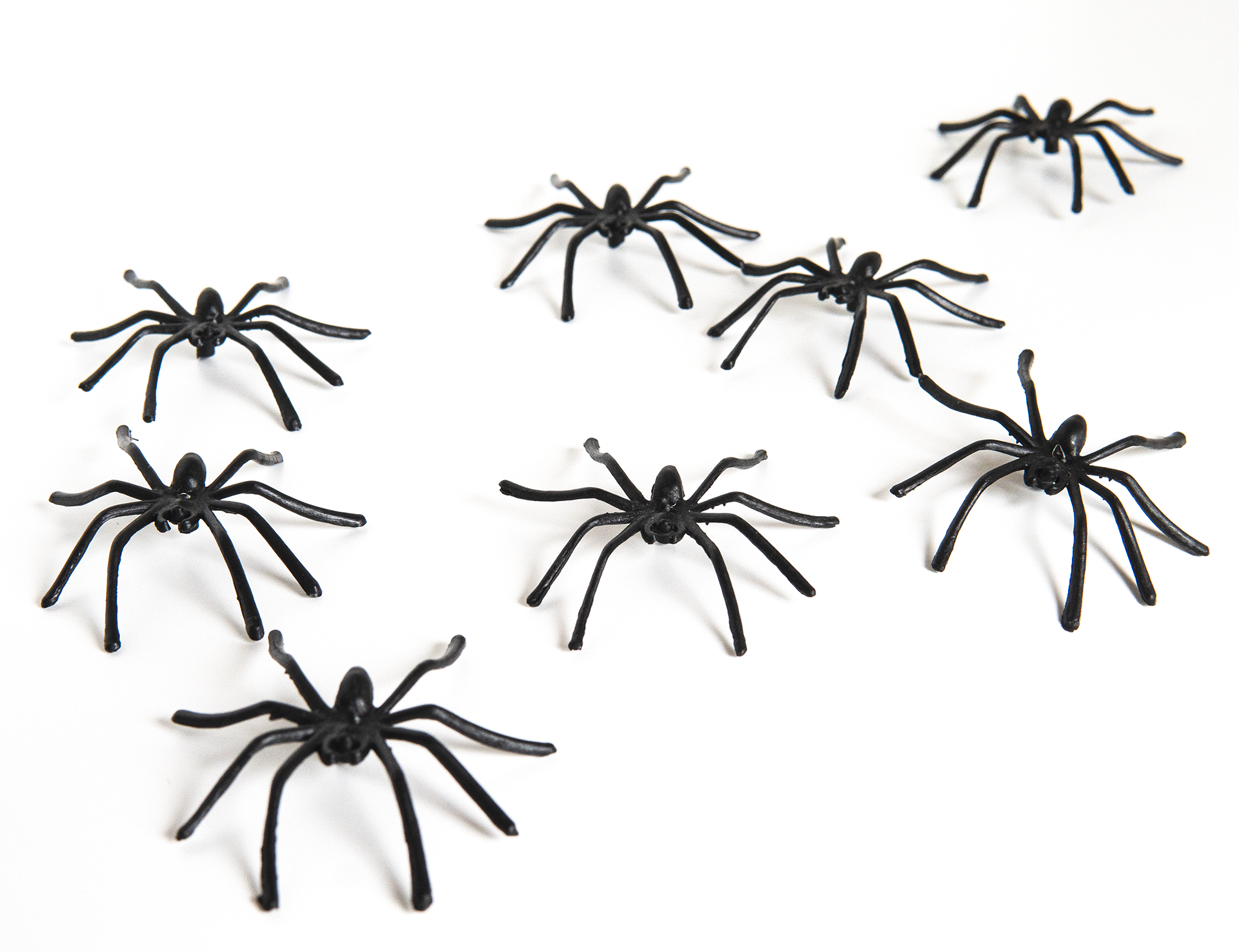 Halloween Spider Web Decoration, 800 Square Feet & Plastic Spiders, Halloween Party Supplies, Spider Webs (Large, 800 Sq Feet)